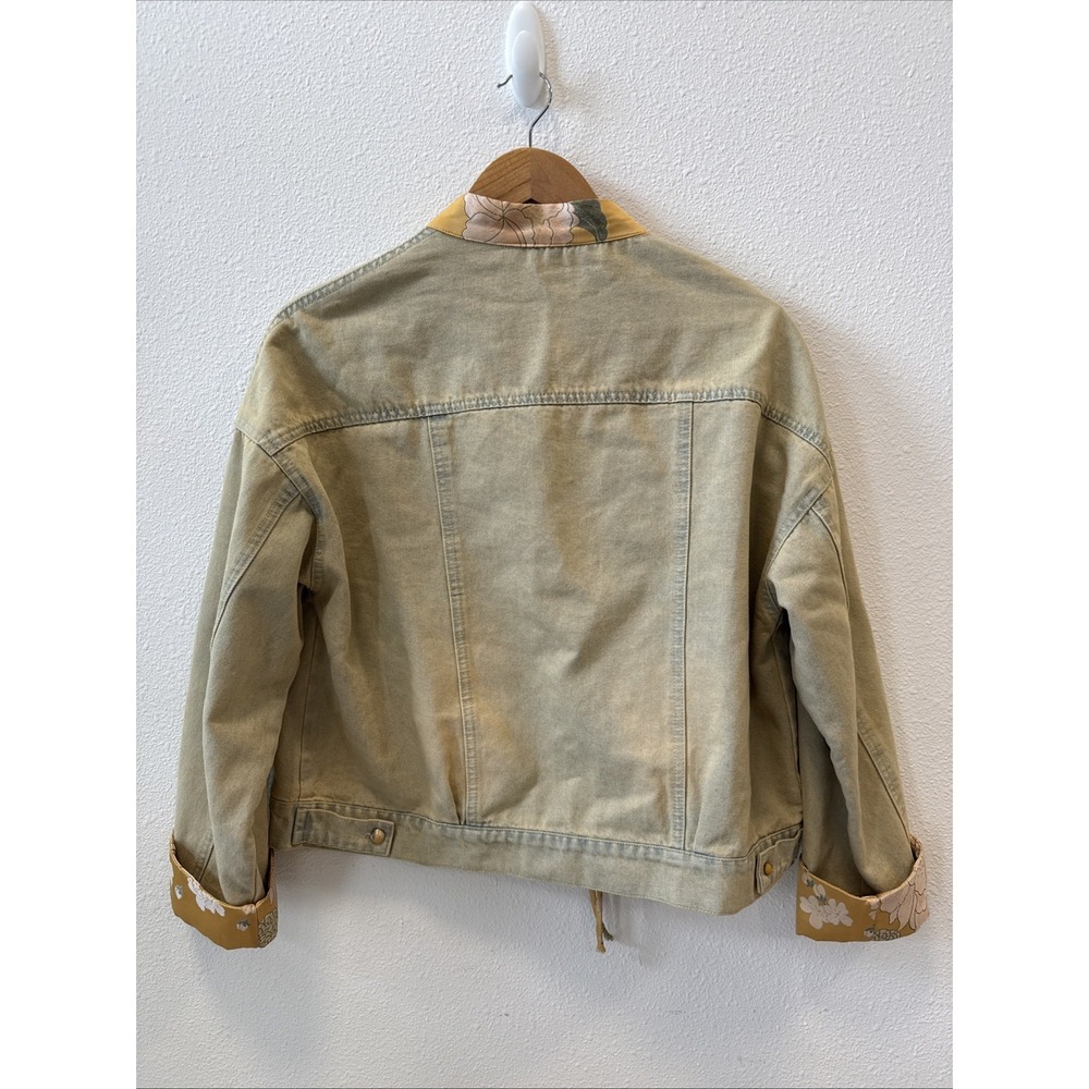 Denim Jacket With Floral Embellished Collar And Button Detail Women's Size M - Picture 7 of 12